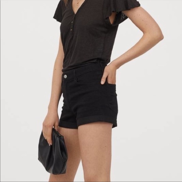 EUC Black H&M Logg Denim Shorts Size 10 - Picture 2 of 4